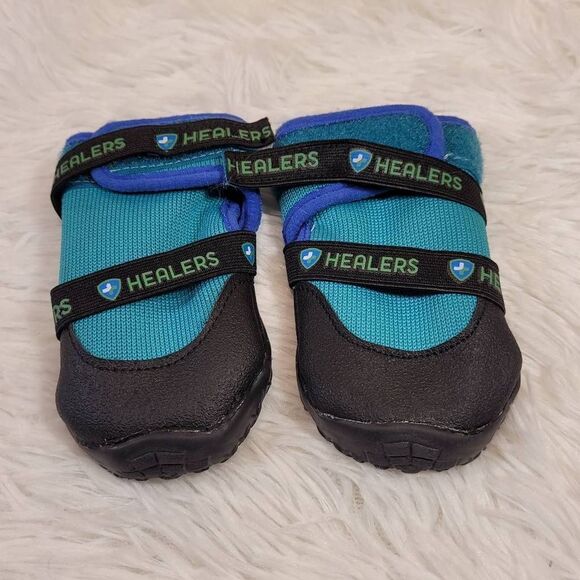 Healers- Urban Walkers Dog Shoes- Size S/M- NWOT - Picture 1 of 4